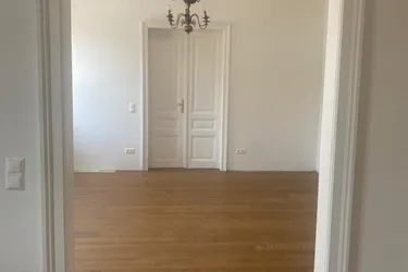 Energieeffiziente Wohnung mit Flair - Erstbezug nach Sanierung