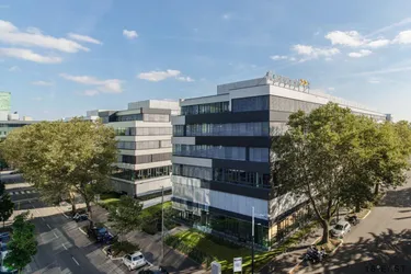 EURO PLAZA 5, rund 3.600 m² Bürofläche mit Garten, Top Ausstattung