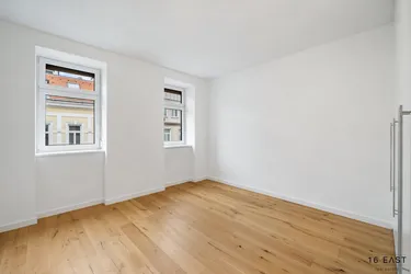 Helle 3-ZIMMER ALTBAUWOHNUNG mit Terrasse, perfekte Raumaufteilung, Ruhelage!