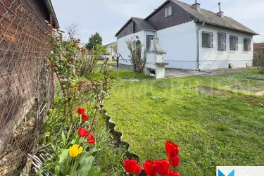 Baugrund mit Altbestand **perfekte Konfiguration**