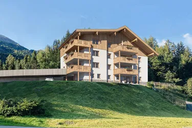 Mountain Luxury Living - Exklusives Wohnen in den Bergen Tirols Top 1