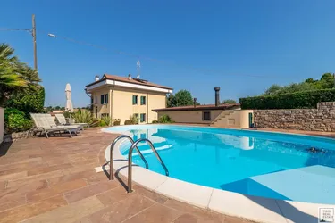 Luxuriöse Villa mit erstklassiger Ausstattung und privatem Pool in den Marken - Senigallia