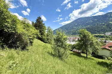 Baugrundstück mit ca. 1786 m² (teilbar) in idyllischer Sonnenlage am Waldrand – perfekt für Ihr Traumhaus