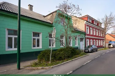 GRÜNDERZEITHAUS mit Potential