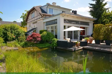 TRAUMHAUS in ZENTRALER RUHELAGE