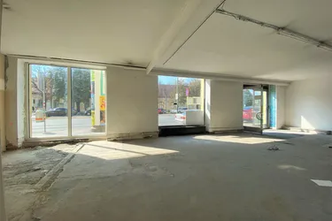 Geräumiges Geschäftslokal / Büro / Ordination | unsaniert | Schönbrunner Straße - Grünbergstraße