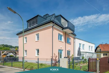 BEZUGSFERTIG - Exklusive Maisonette mit Panoramablick in Landskron