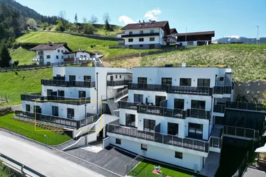 Neuwertige 2-Zimmer-Wohnung mit Terrasse und Top-Ausstattung