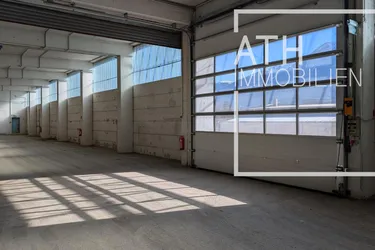 Flexibel nutzbare Halle mit Top-Anbindung, Büros und großer Freifläche