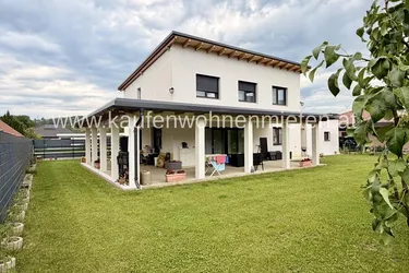NEU!! Familien-Traum mit 5 Schlafzimmern, großem Garten &amp; Sonnenterrasse.