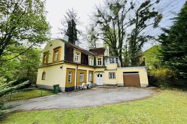 Expose RARITÄT! Jahrhundertwende-Villa in Top-Lage am Heuberg aus Privatbesitz