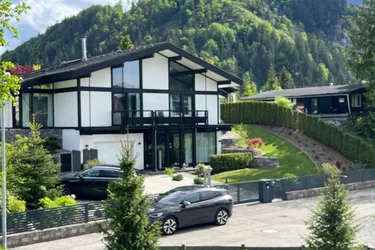 Pflach/Nähe Reutte-Füssen! Hochwertiges Einfamilienhaus mit Einliegerwohnung!