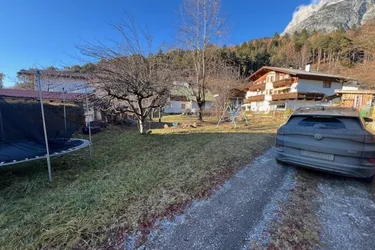 Baugrundstück in sonniger Lage von Telfs, Doppelhaushälfte