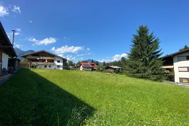 Zwei Grundstücke in absoluter Ruhelage
