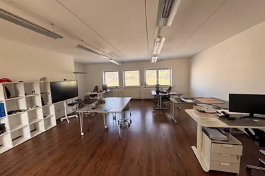 Büro im 1. Obergeschoß i Schwaz zu mieten