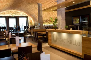 Stadtkeller Pregarten – Gastronomielokal mit 2 Terrassen mitten im Zentrum | € 2.250 netto