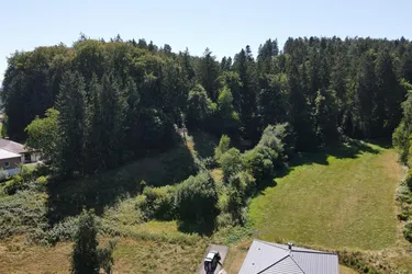 Baugrundstück mit angrenzendem Grünland in Pfaffstätt bei Mattighofen