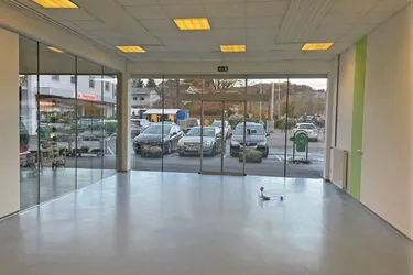 Expose Gut sichtbares Geschäftslokal in St. Marein bei Graz ...!