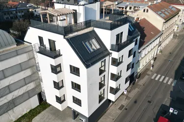 PROVISIONSFREI-“Exklusive Zwei-Zimmer—Wohnung in zentraler Top-Lage Perfekt zum Selbstwohnen oder als Anlageobjekt“