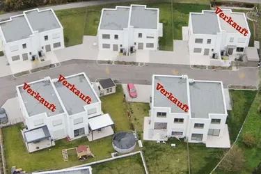 EINFAMILIENHÄUSER mit Garten, Keller&amp; Eigengrund! PROVISIONSFREI- Nur noch 6 Verfügbar!