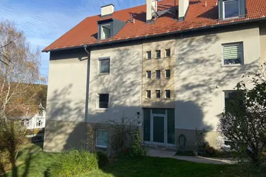 Sehr schöne helle Wohnung zu verkaufen