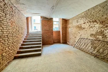 PROVISIONSFREI! Lager / Magazin mit 45 m2 Nutzfläche und Strassenzugang zu vermieten Nahe Erdbergstrasse / Schlachthausgasse!