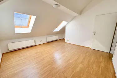 128 m2 große Maisonette-Wohnung mit 4 Zimmern, Nähe U-Bahnstation U3 Enkplatz!