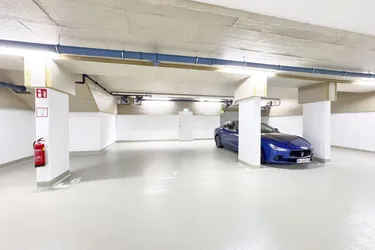 Garagenplatz zur MIETE in der Rappgasse in unmittelbarer Näher zur Prager Straße / Nähe Shopping Center Nord