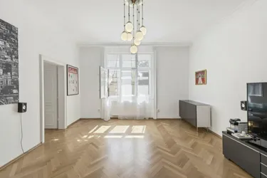 Altbautraum in Döbling – mit modernisierter Küche &amp; Bad
