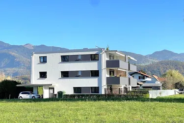 Koblach: Junge und moderne 4 Zimmer-Wohnung mit Weitblick und geräumiger Terrasse