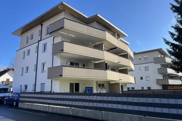 Barrierefreier Neubau mit großzügiger Freifläche- Eigennutzung ab 2029 möglich!