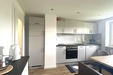 Gemütliche 2-Zimmer-Wohnung mit Terrasse und Fernblick