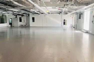 Produktionsflächen inklusive Bürotrakt im Technologiezentrum Jennersdorf