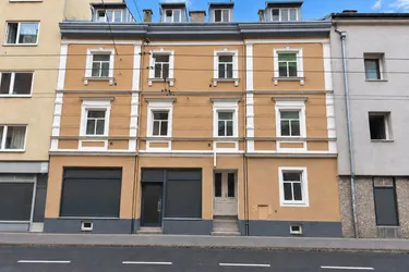ZINSHAUS - Attraktive Investmentchance mit Entwicklungspotential