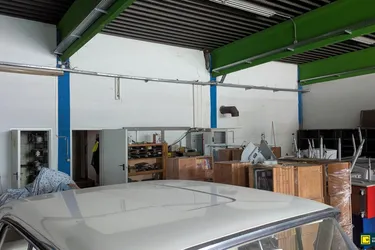 Großzügige ca.406m² Lagerhalle im Bezirk Neunkirchen zu mieten!!!