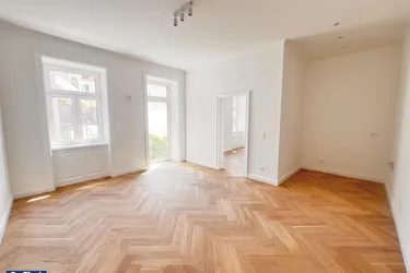 Exklusive top sanierte Terrassenwohnung im sanierten Stilaltbau
