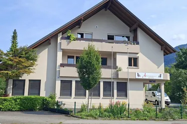 Ihr Traum vom Eigenheim in Tosters wird wahr - 4 Zimmer Wohnung in zentraler Lage und 2 Balkonen zu verkaufen!