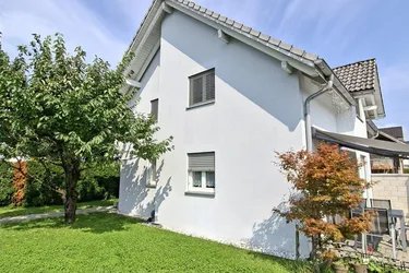 Einfamilienhaus zum Wohlfühlen! Mit Garten und Terrasse