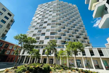 PROVISIONSFREI! WUNDERBARES STUDIO! ERSTBEZUG! LEYWAND TOWER! HELLE 2 ZIMMER MIT 11m² BALKON! RUHIG! EINBAUKÜCHE.
