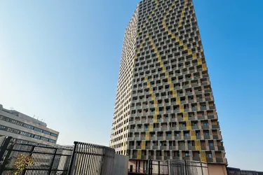 PROVISIONSFREI! 30. STOCK! 4. ZIMMER! ERSTBEZUG! HELL! 57m² BALKON! BLICK AUF DEN STEPHANSDOM.