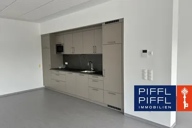 Modernes Büro Nähe PLUSCITY