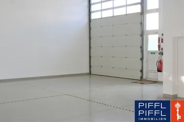 Moderne Lager-Büro-Kombination: 262 m2 Lagerhalle mit 286 m2 Büro in Top–Lage in Linz