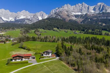 Baugrundstück mit Kaiserblick: attraktive Größe &amp; starkes Preis-Leistungs-Verhältnis Going/Kitzbühel