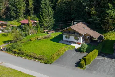 Großzügiges Baugrundstück mit Altbestand in Reith bei Kitzbühel – attraktive Preis-Leistung
