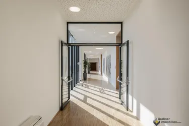 HOCHWERTIGE BÜROFLÄCHEN 1.500 m² auf einer Ebene