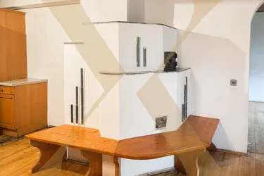 Gut aufgeteilte 6-Zimmer-Maisonettwohnung inklusive Küche und Garten in Traun zu vermieten! Achtung, renovierungsbedürftige Wohnung 3 Monat Mietzinsfrei!