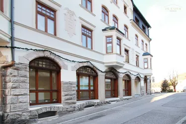 Mieten Sie jetzt Ihre Gewerbefläche in historischer Stadtvilla