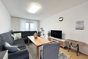 Gemütlich &amp; charmant – sonnige 4-Zimmer-Wohnung mit großem Balkon