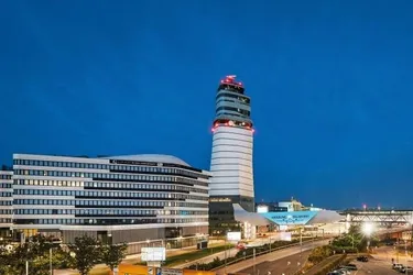 OFFICE PARK 4 - Moderne Büros am Flughafen