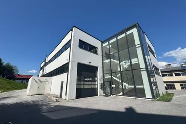 ERSTBEZUG | 404 m2 Büro- Ausstellungs- Fitnessflächen | in Hallein - Salzburg Süd